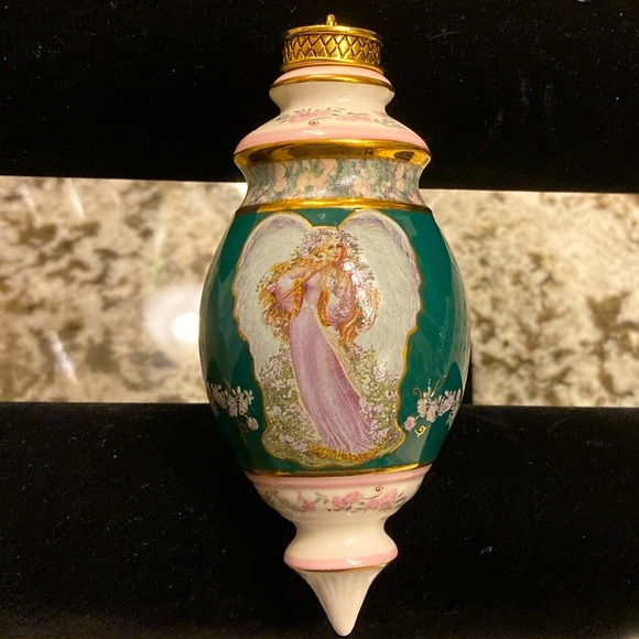 Heavenly Celebrations- Symphony of Angels Ornaments- Bradford Exchange - 2 - Picture 7 of 9
